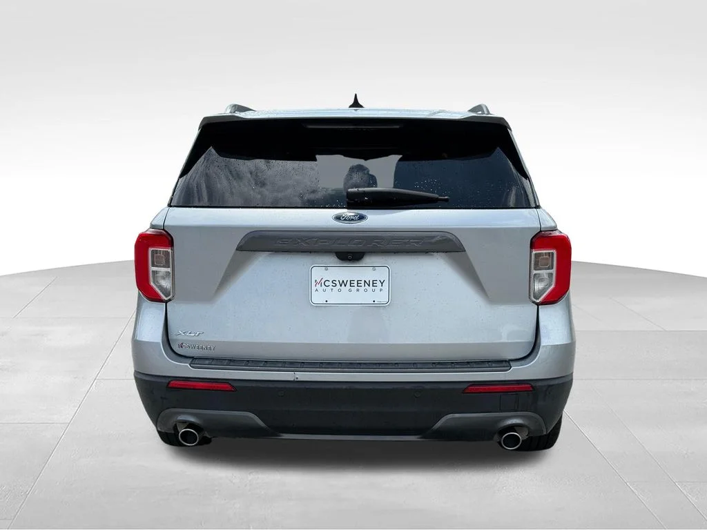 Used 2021 Silver Ford XLT image 28