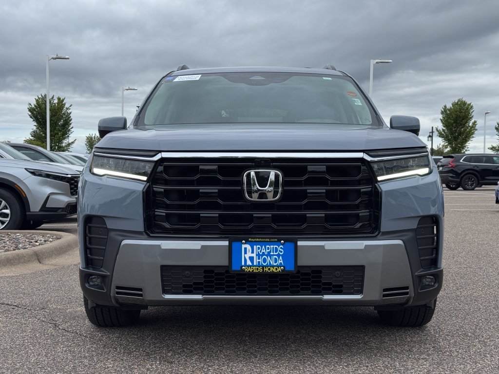 Certified 2026 Honda Pilot Elite with VIN 5FNYG1H83TB021526 for sale in Coon Rapids, Minnesota