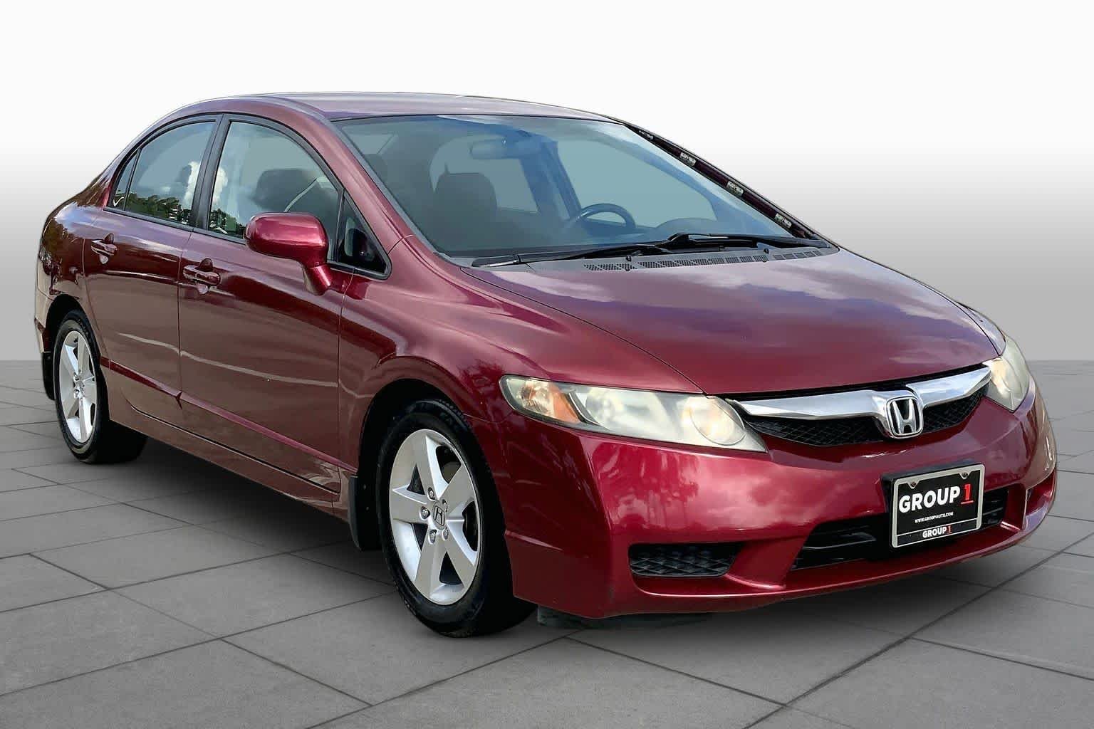Used 2009 Tango Red Pearl Honda LX-S image 2