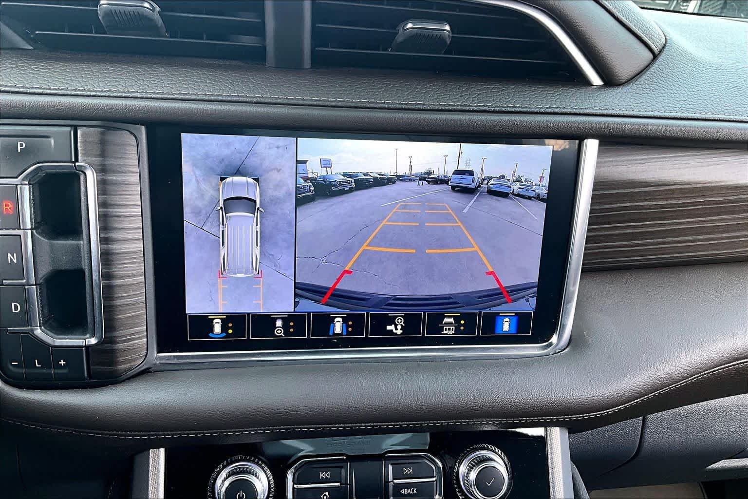 2021 GMC Yukon Denali - Photo 77