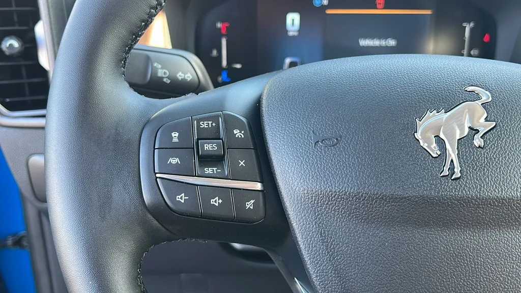 New 2026 Velocity Blue Metallic Ford Outer Banks® image 21