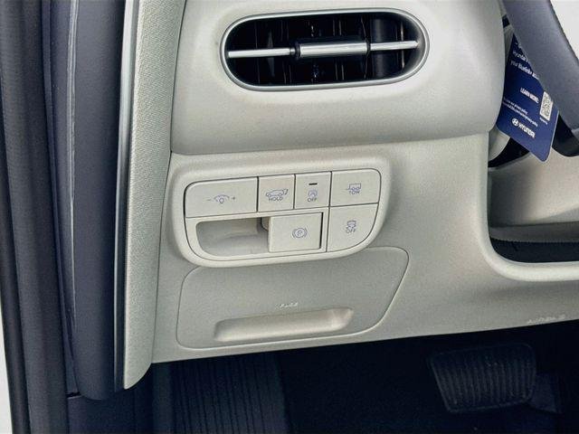 New 2027  Hyundai Calligraphy FWD image 15