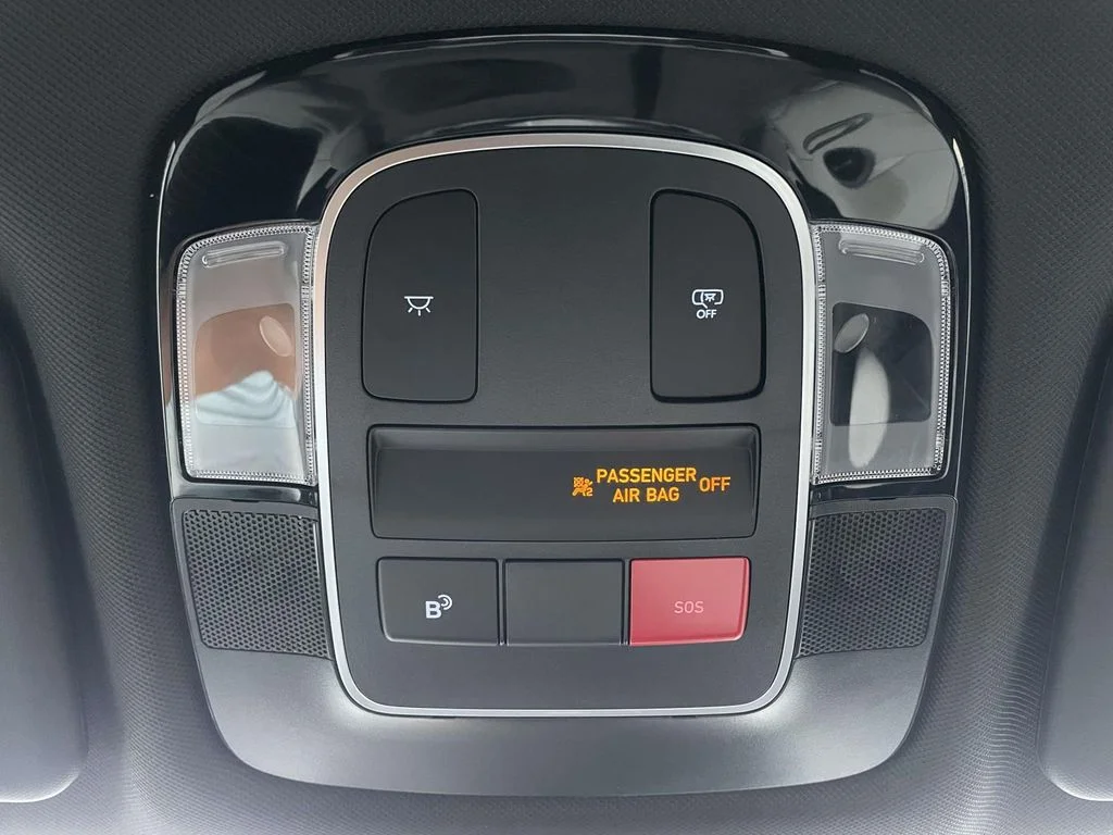 Used 2026 Hampton Gray Hyundai SEL image 22