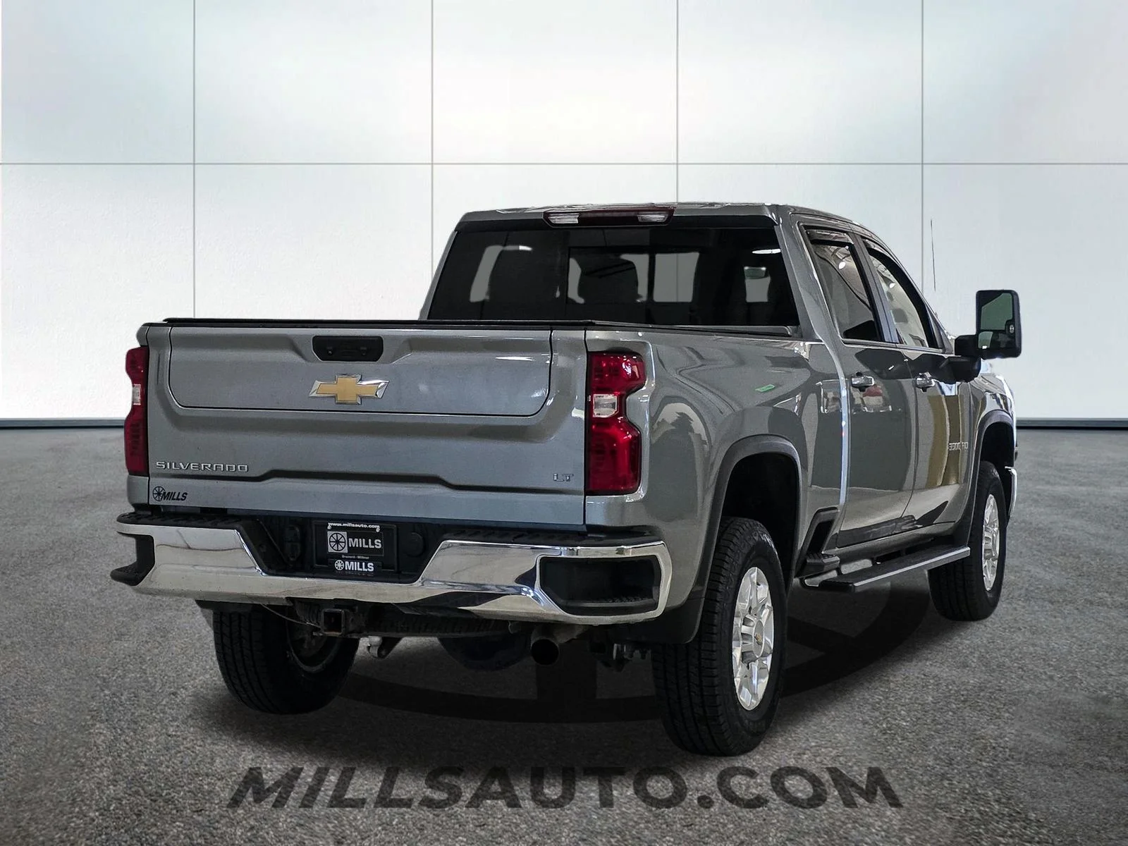 Certified Used 2024 Gray Chevrolet LT image 7