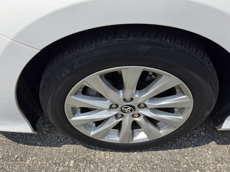 Used 2019 Super White Toyota LE image 16