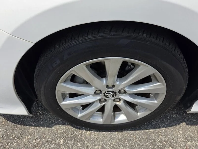 Used 2019 Super White Toyota LE image 16