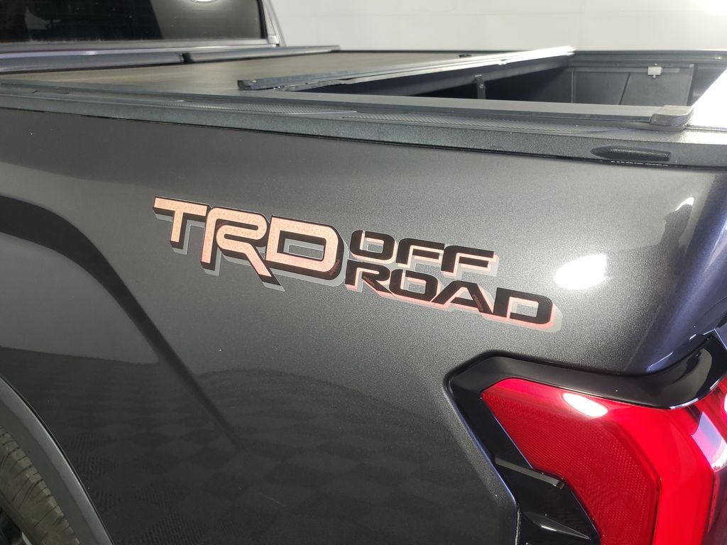 Used 2022 Gray Toyota SR5 image 32