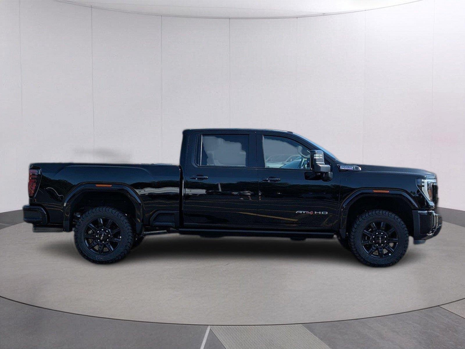 New 2026 Onyx Black GMC AT4 image 8