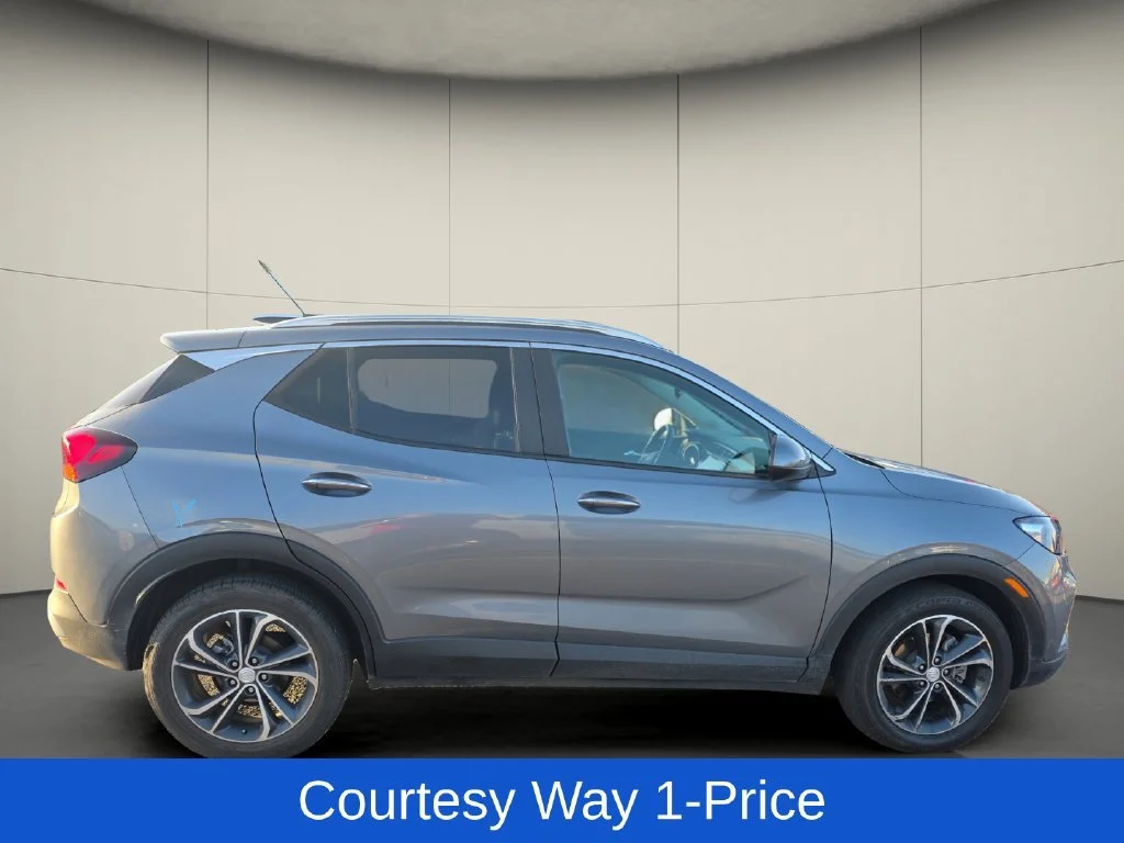 Used 2022 SATIN STEEL METALLIC Buick Select image 11