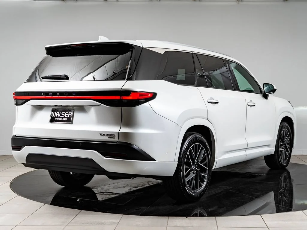 New 2026 Wind Chill Pearl Lexus PREMIUM AWD image 10