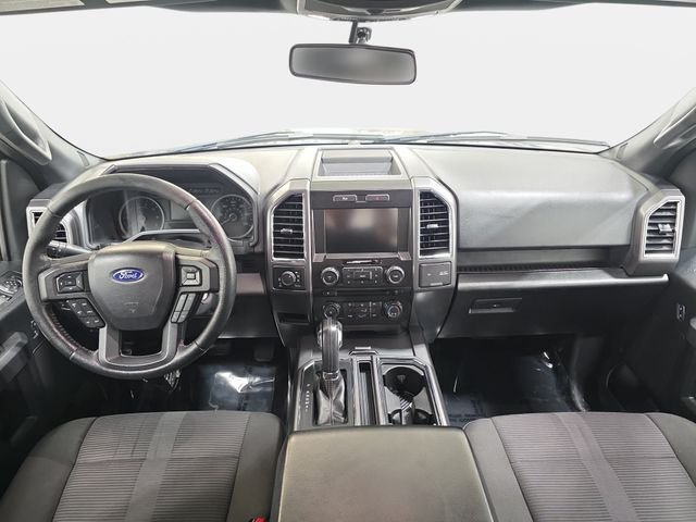 Used 2015 Tuxedo Black Metallic Ford XLT image 10