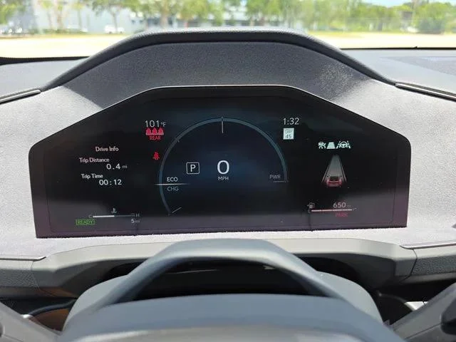 New 2026 Ultra White Lexus PREMIUM PLUS image 36