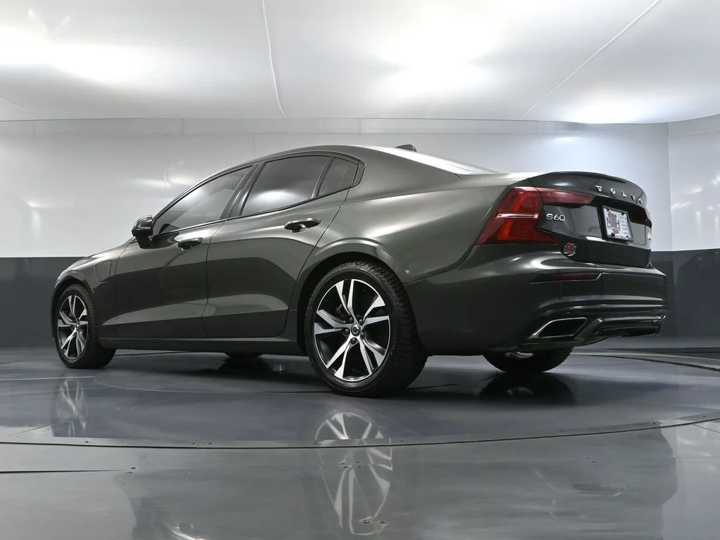 2022 Volvo S60 R-Design Expression - Photo 51