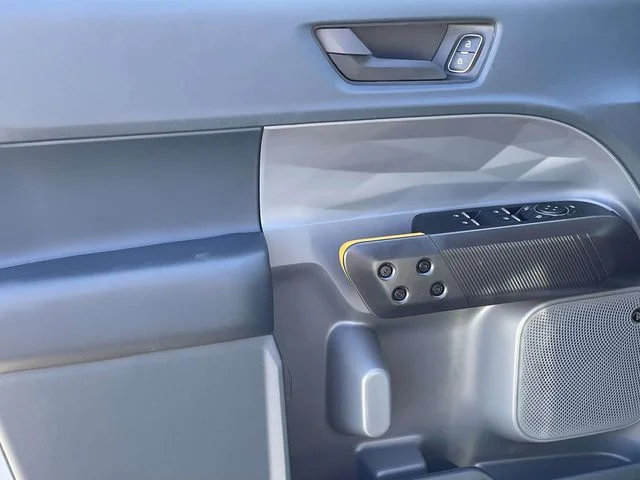 New 2026 Space White Metallic Ford Tremor® image 13