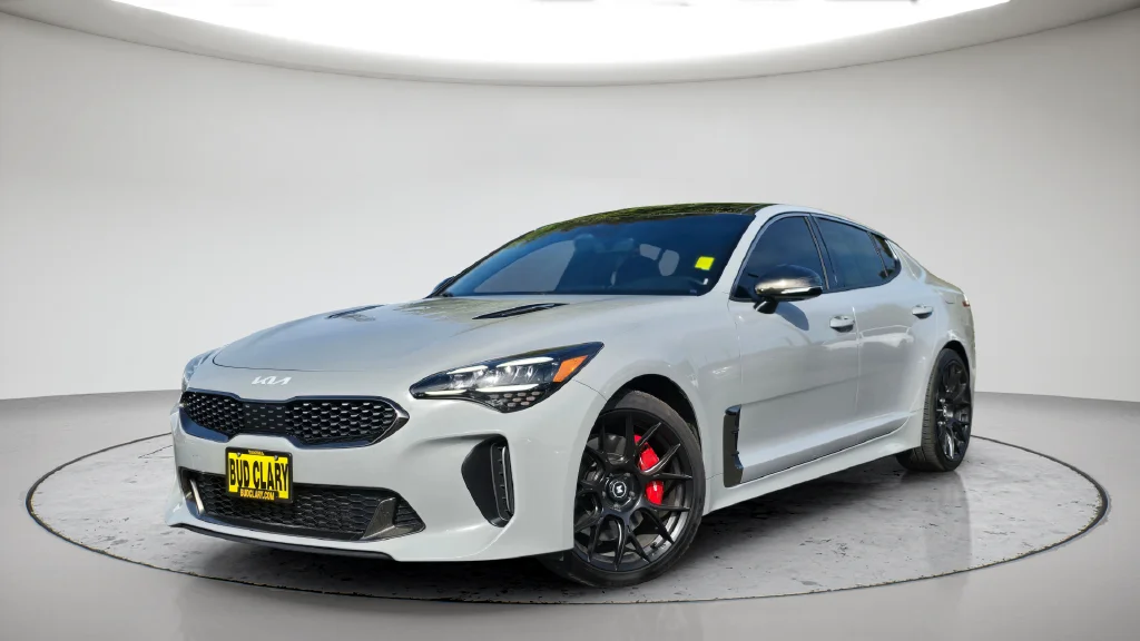 2022 Kia Stinger GT1