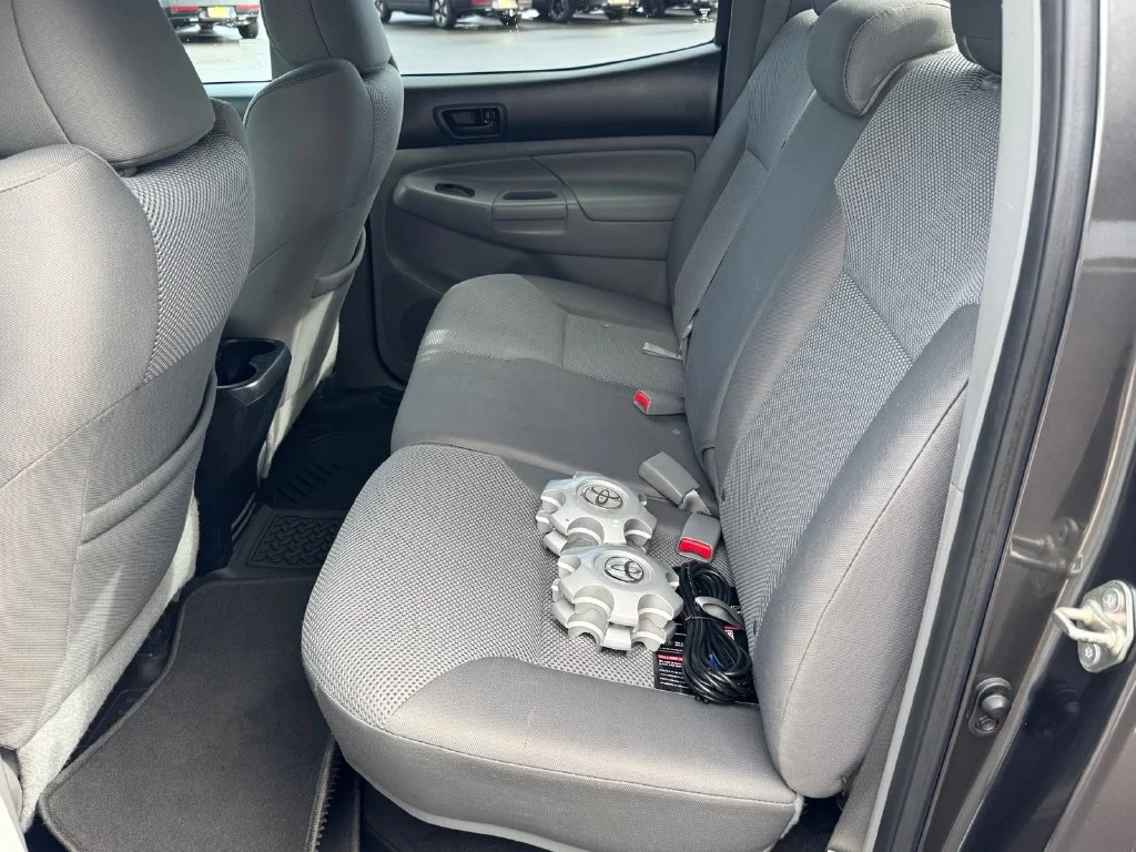 Used 2015 Gray Toyota Base image 10