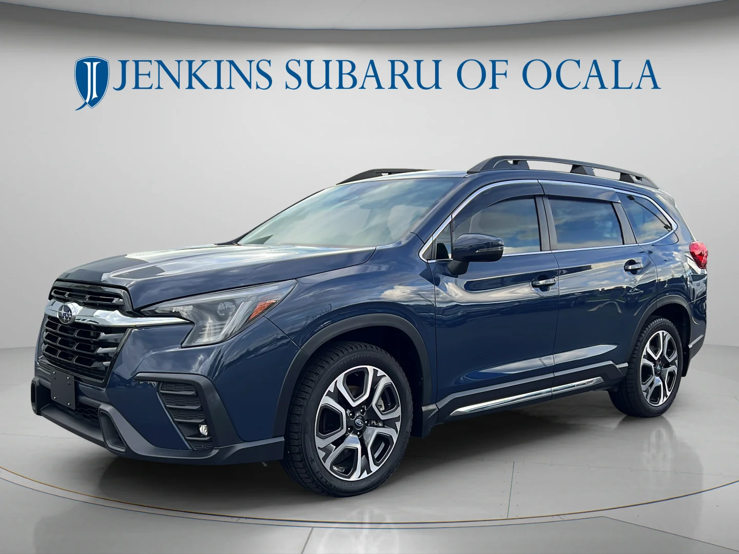 Used 2023 Cosmic Blue Pearl Subaru Limited image 7