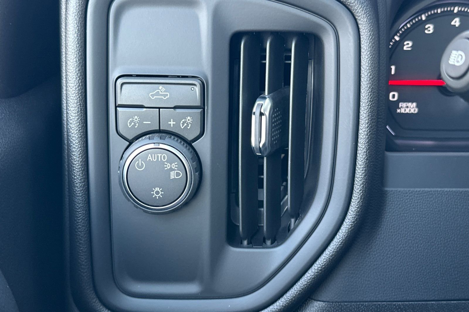 2026 Chevrolet Silverado 2500 HD Work Truck - Photo 25
