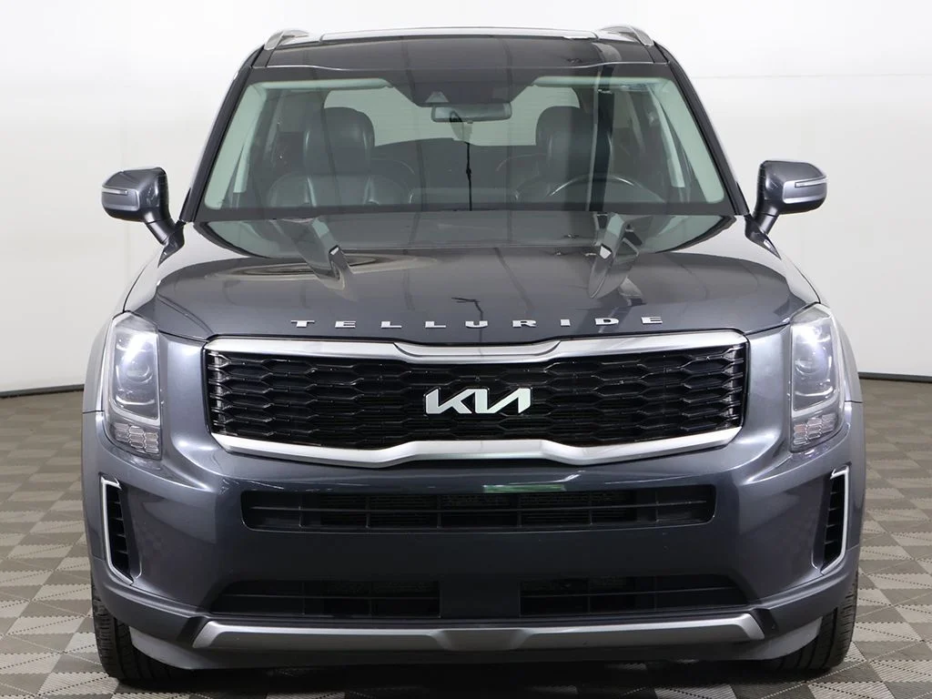 Used 2022 Gray Kia S image 13