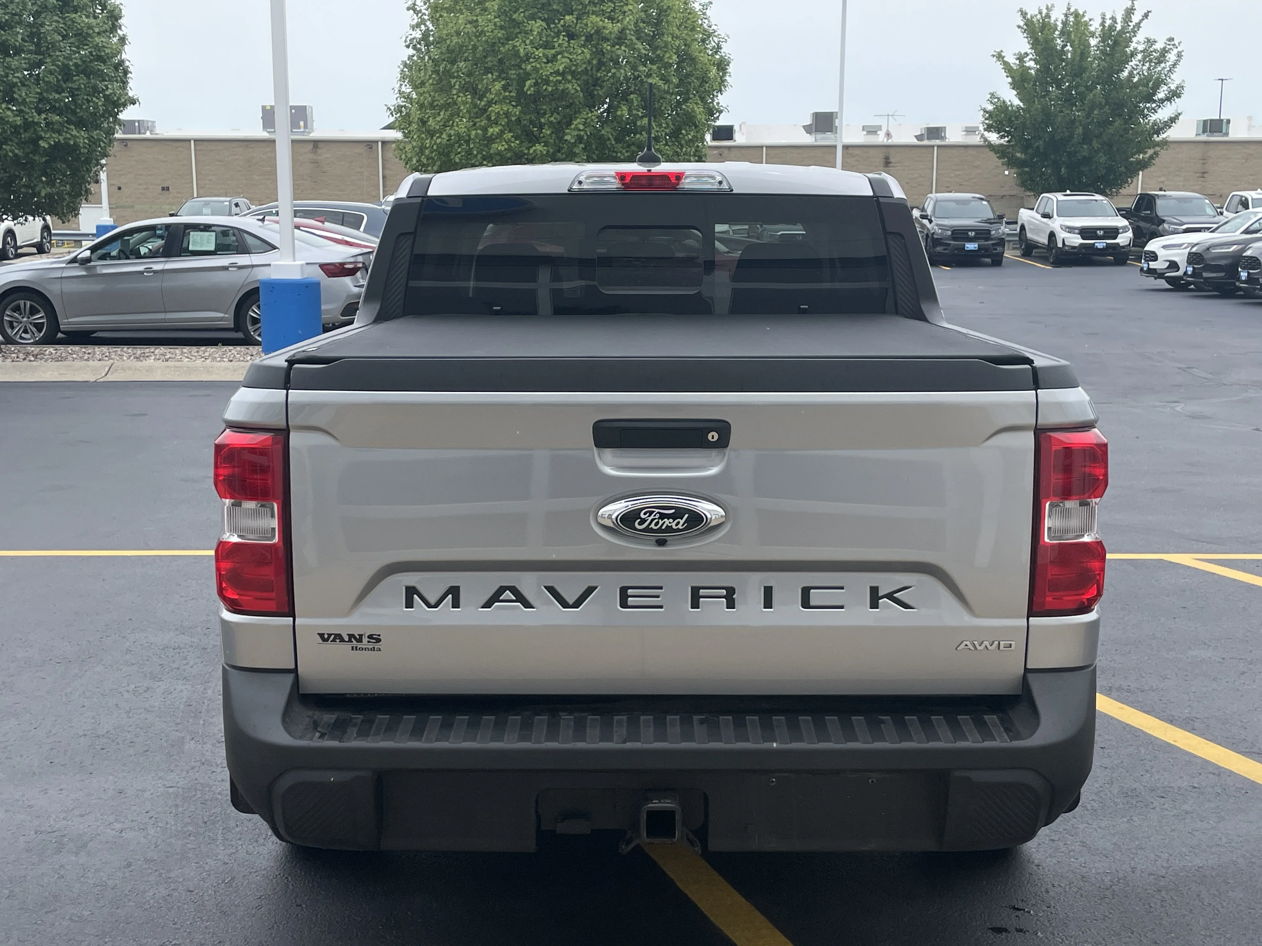 Used 2022 Iconic Silver Metallic Ford XLT AWD SuperCrew image 6