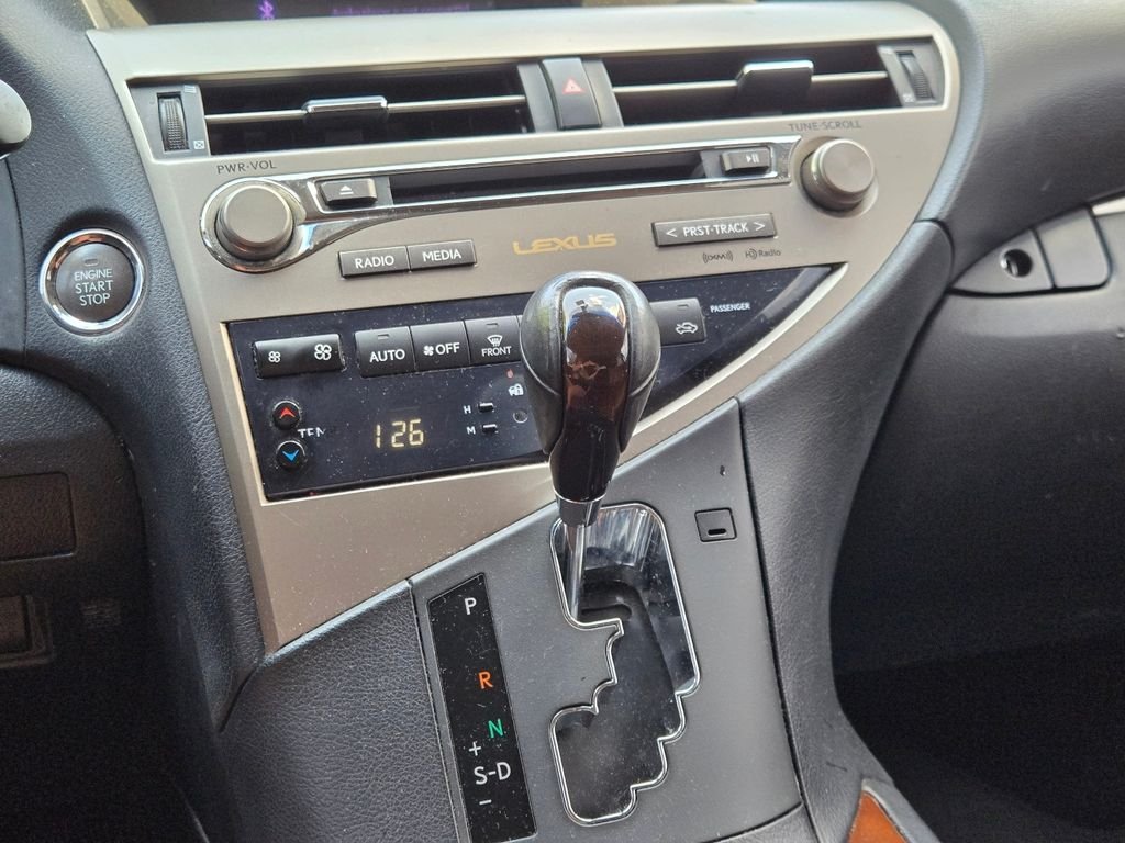 Used 2013 White Lexus 350 image 29