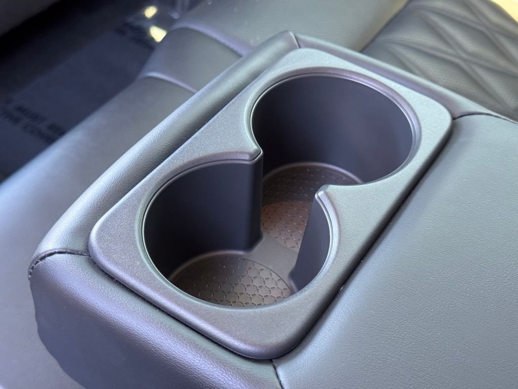 Used 2024 Gold Nissan Platinum image 38