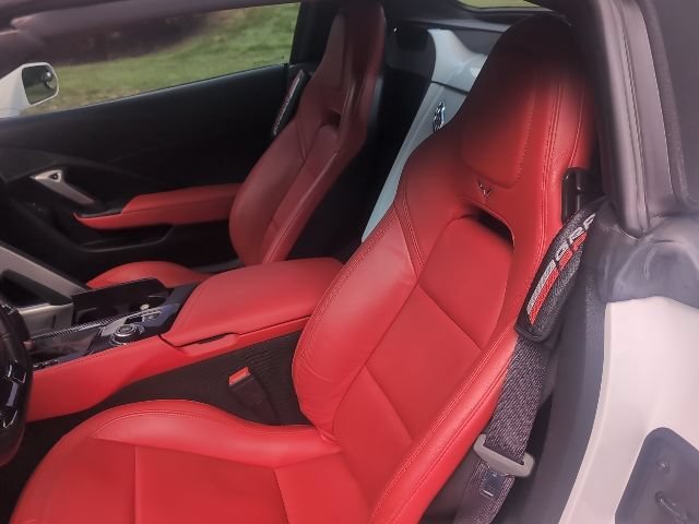 Used 2017 ARCTIC WHITE Chevrolet Grand Sport 2LT image 22