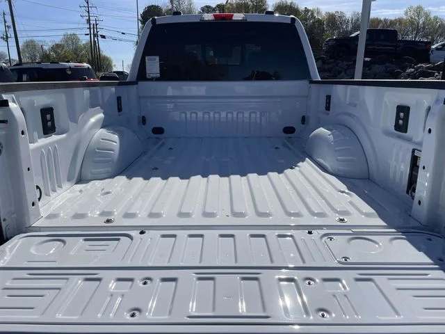 New 2026 Oxford White Ford F-250® Lariat® image 9