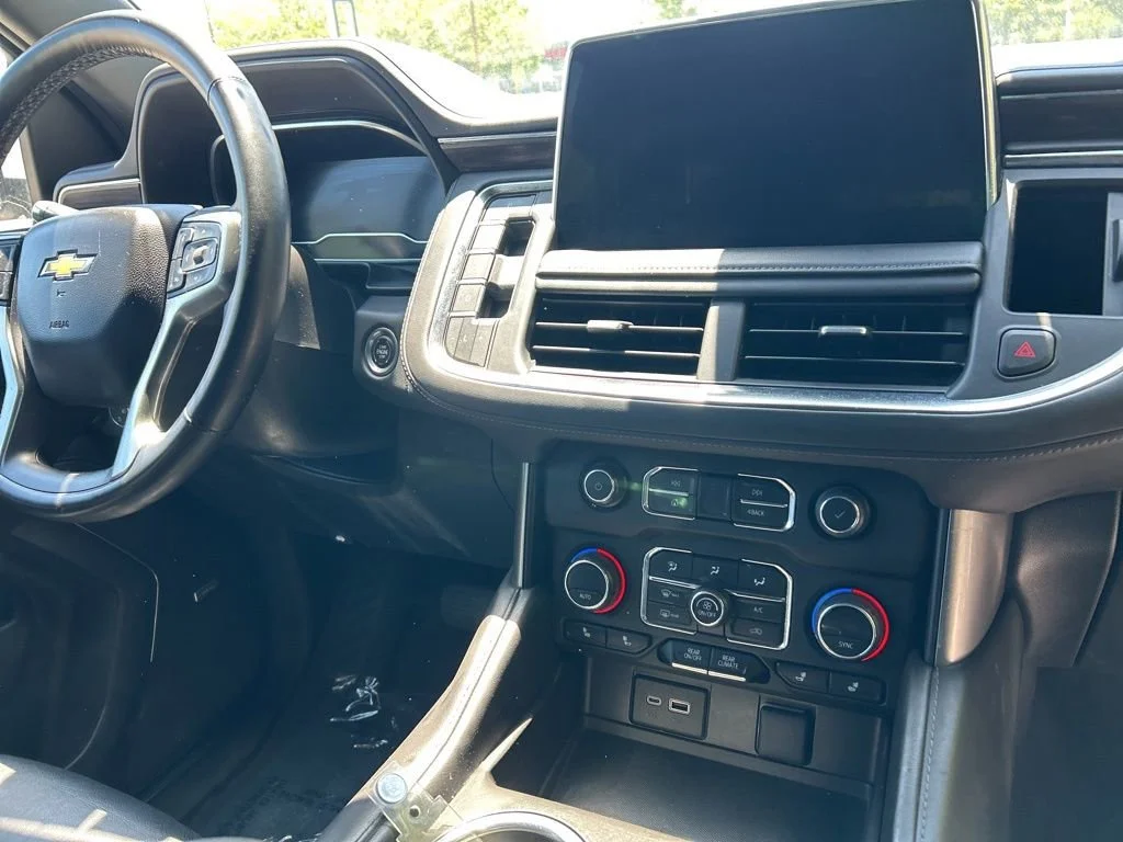 Used 2023 Summit White Chevrolet LT image 14