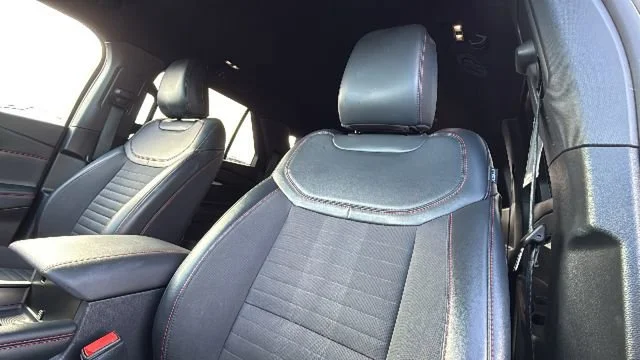 2025 Ford Explorer ST-LINE - Photo 11