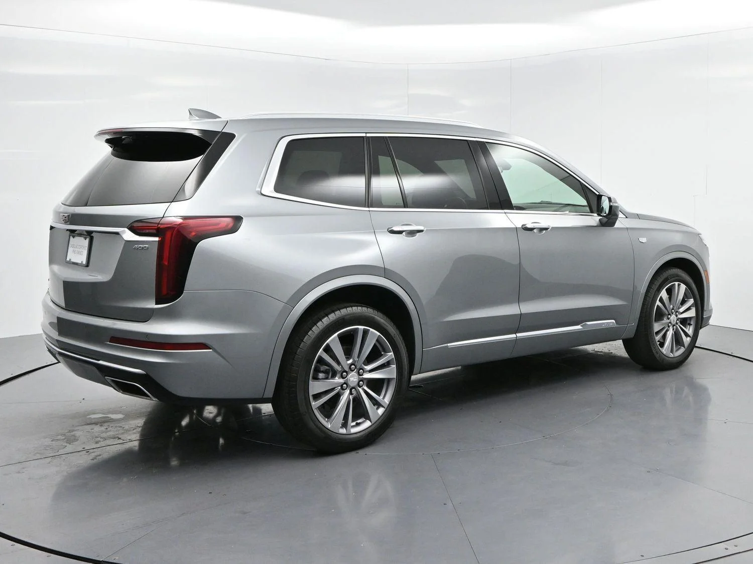 Used 2024 Argent Silver Metallic Cadillac Premium Luxury image 7