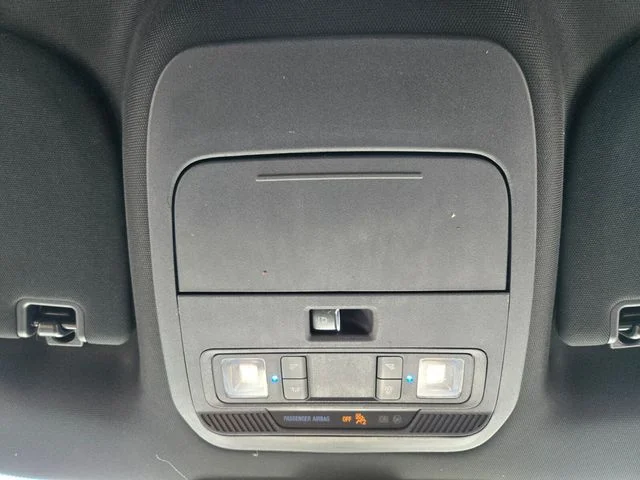 Used 2023 White Ford XLT image 26