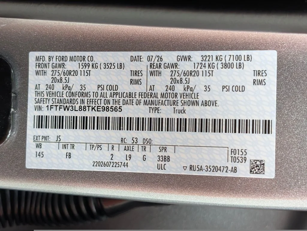 New 2026 Iconic Silver Metallic Ford XLT image 31