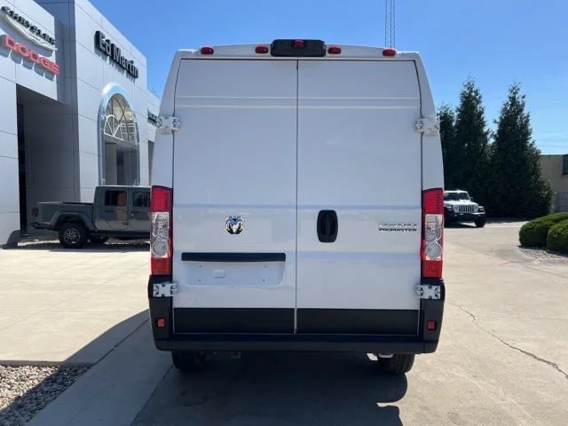 Used 2025 White Ram High Roof image 4