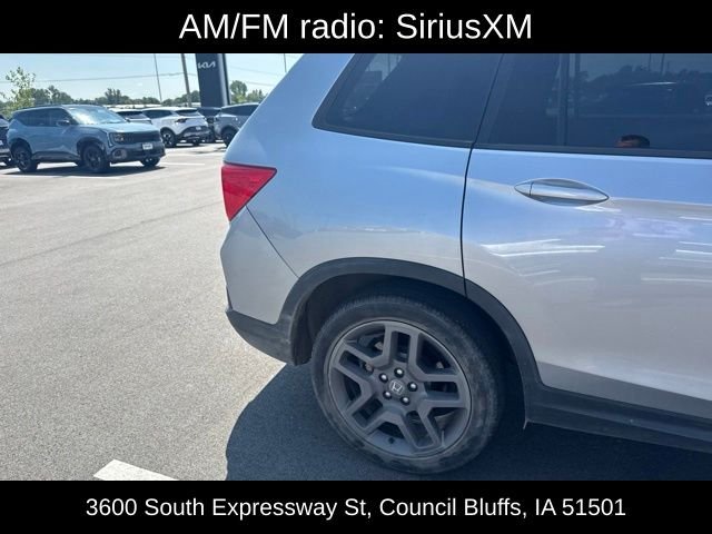 Used 2022 Gray Honda EX-L image 6