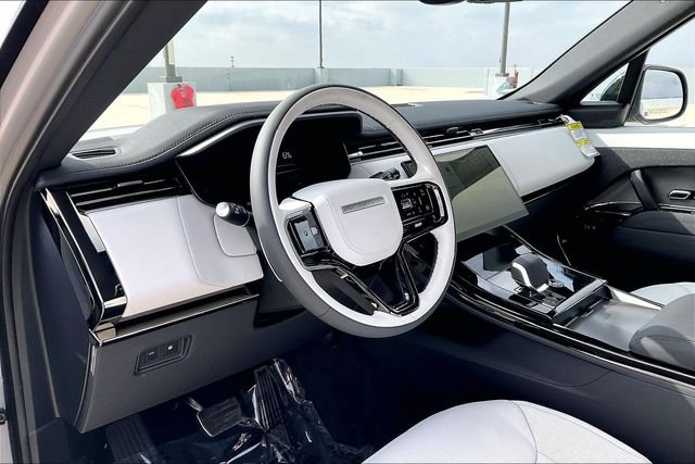 Certified Used 2026 Gray Land Rover Dynamic SE image 7