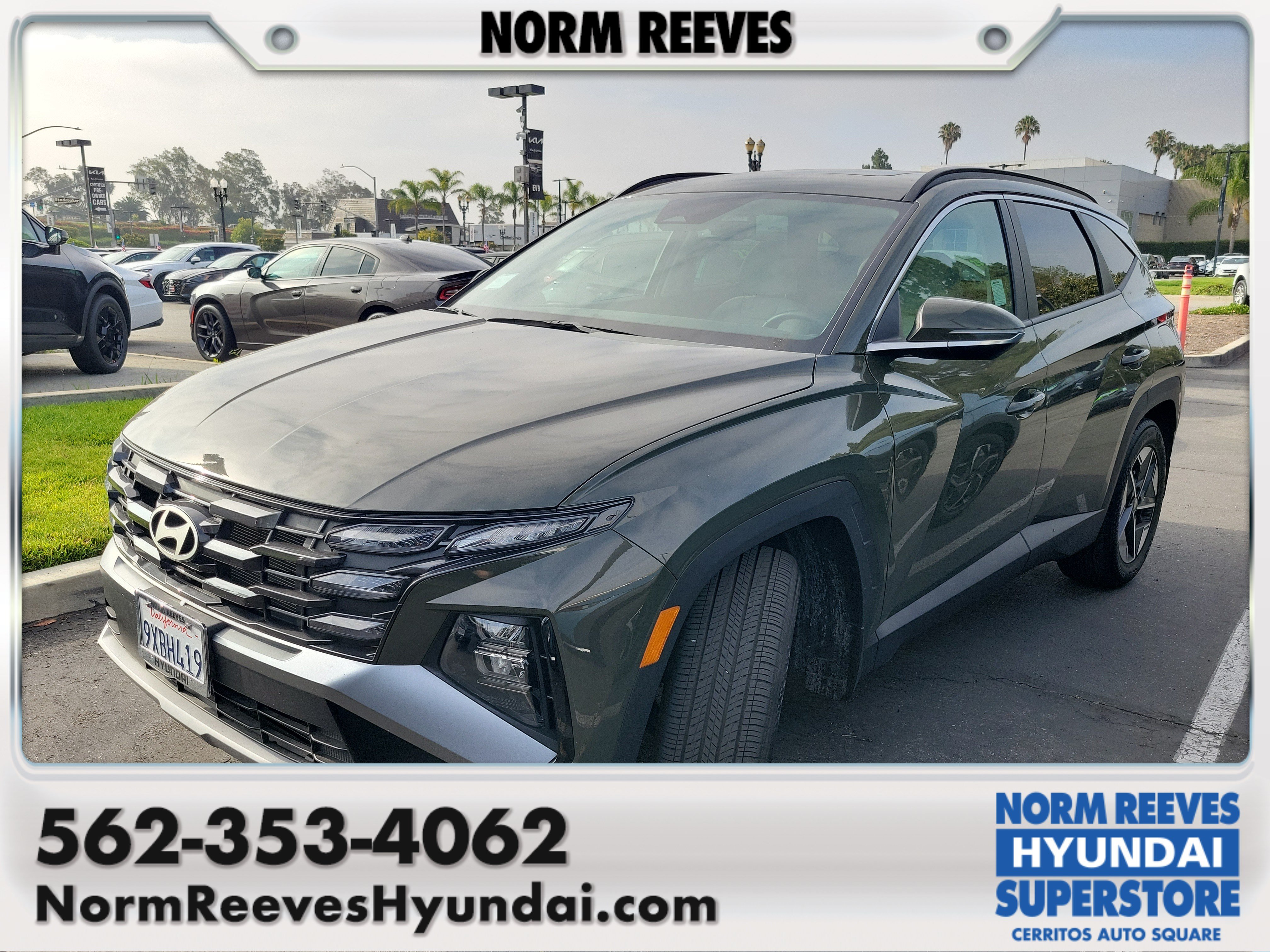 Certified Used 2025 Rockwood Green Hyundai SEL Convenience image 1
