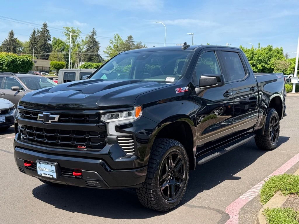 Used 2023 Black Chevrolet LT Trail Boss image 4