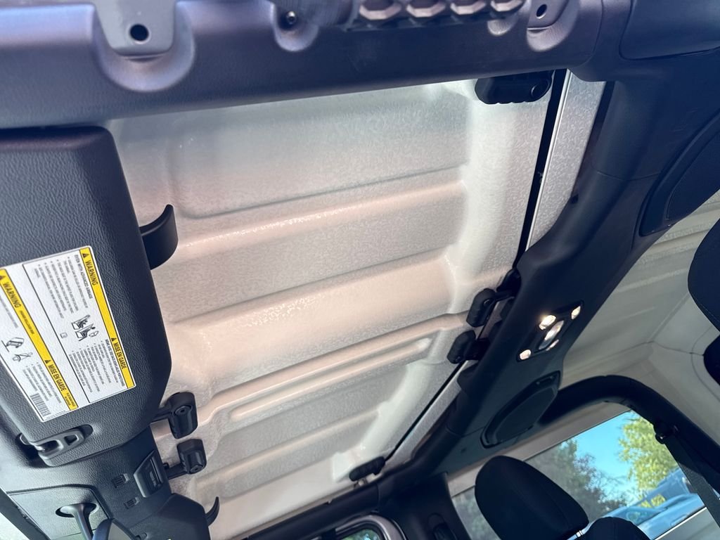 Certified Used 2020 Billet Silver Metallic Clearcoat Jeep Sport S image 26