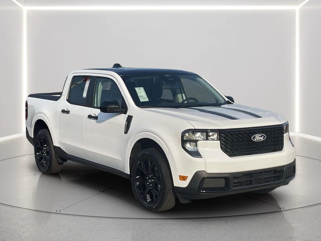 New 2026 White Ford XLT image 6