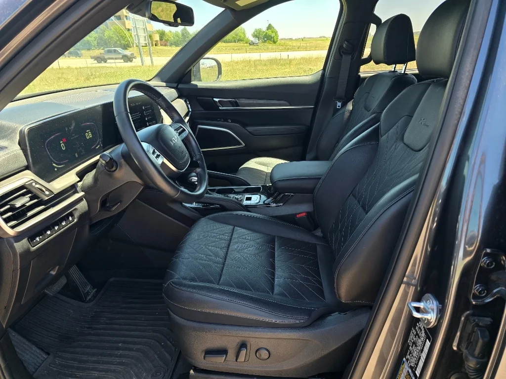 Used 2024 Gravity Gray Kia EX X-Line image 12
