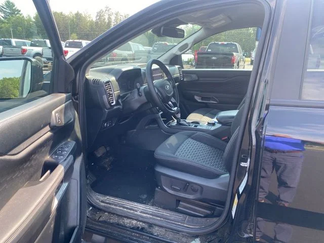Used 2024 Black Ford XLT image 9