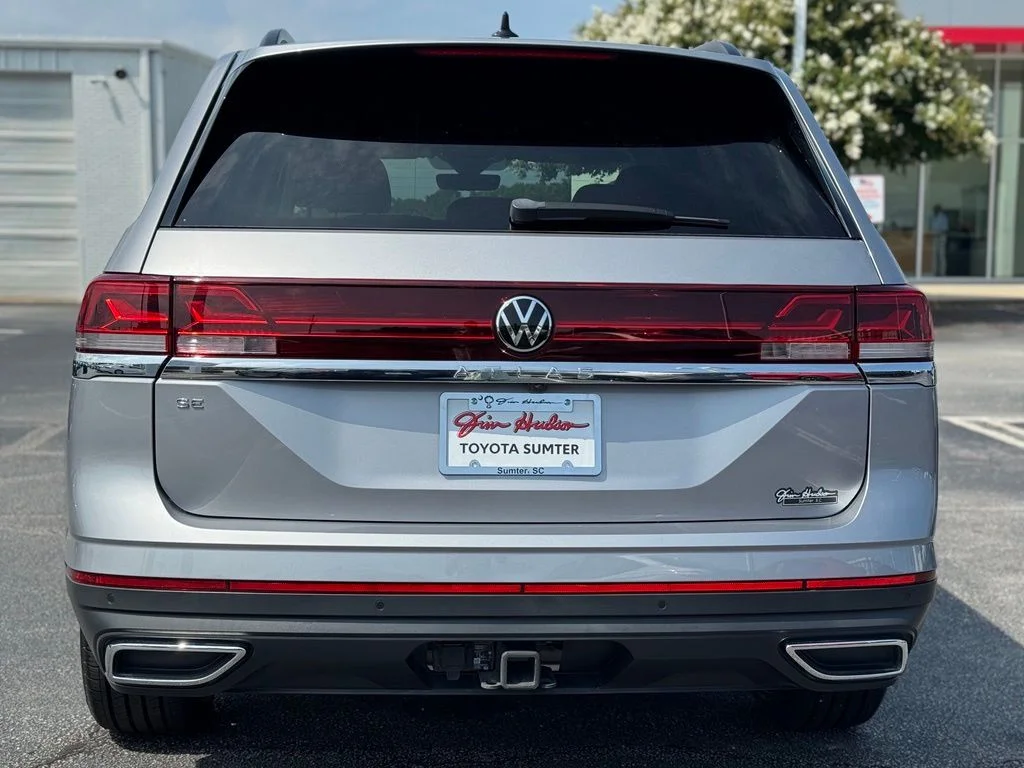 Used 2024 Silver Volkswagen 2.0T SE w/Technology image 10