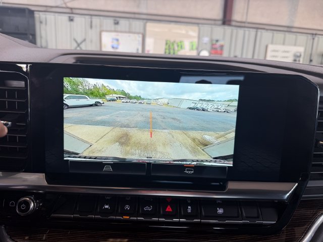 Used 2024 Gray GMC SLE image 18