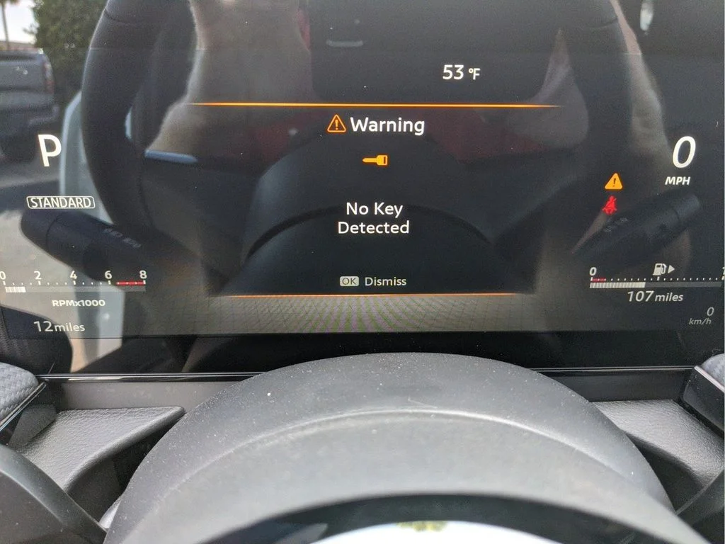 Used 2025 White Nissan SR image 35
