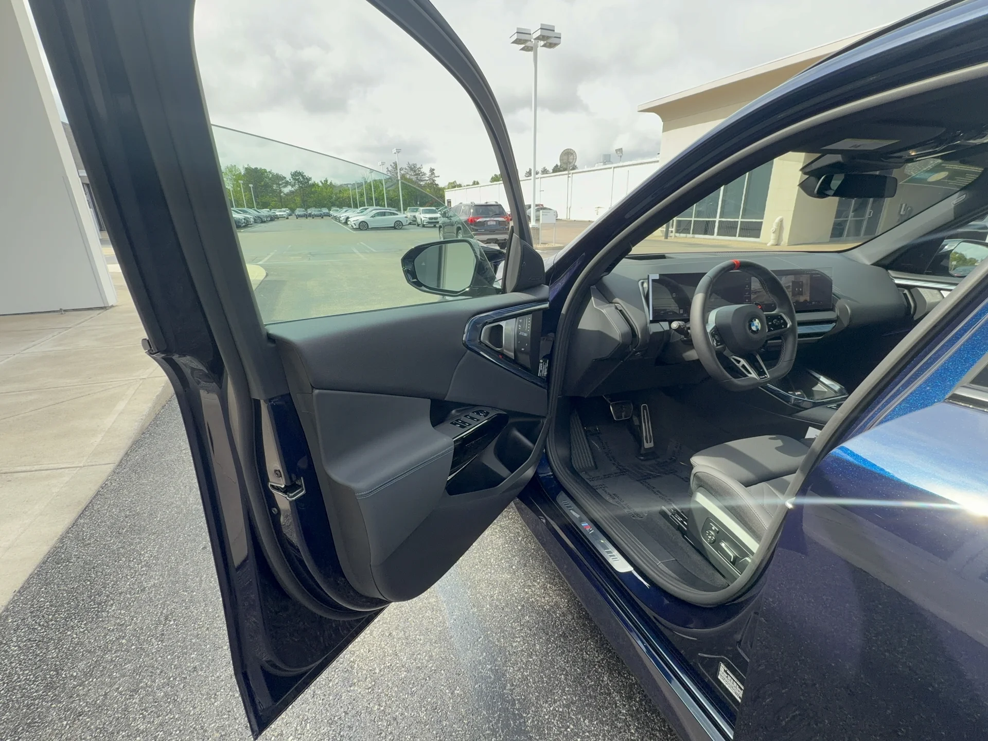 Certified Used 2026 BLUE BMW M50 xDrive image 7
