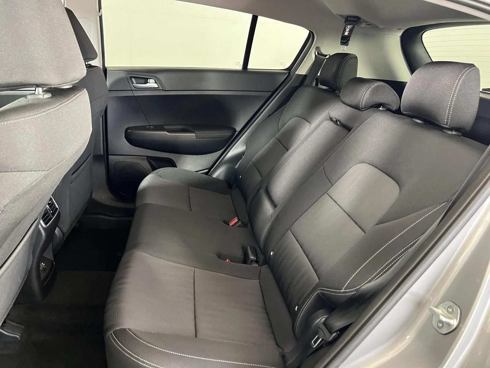 Used 2020 Gy Kia LX image 16