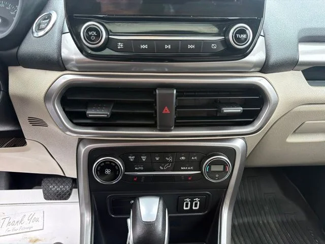 Used 2019 Silver Metallic Ford  image 26