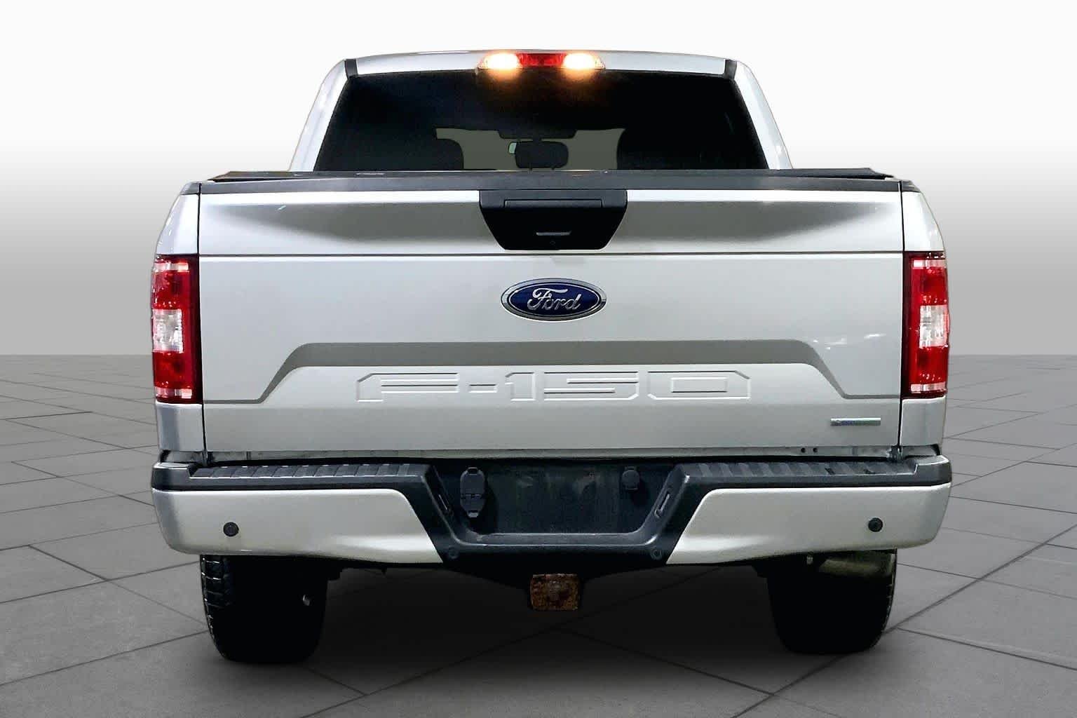 Used 2018 Ingot Silver Ford XL image 5