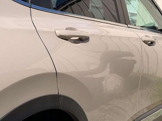 Used 2018  Honda Touring image 18